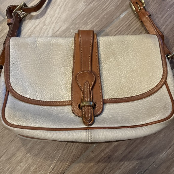 Beautiful vintage Dooney & Bourke cream Pebble Leather Crossbody Handbag Charm - Picture 3 of 16